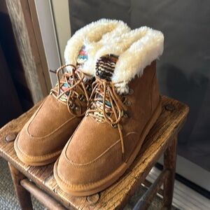 LAMO Footwear Suede Boots